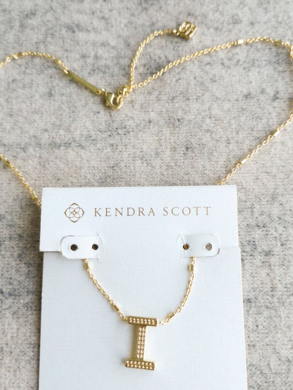Kendra Scott Letter I Pendant Necklace - Gold - Picture 2 of 4